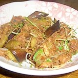 サバ缶味噌煮で茄子炒め